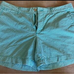 Banana Republic Green Bermudas Casual Summer Style